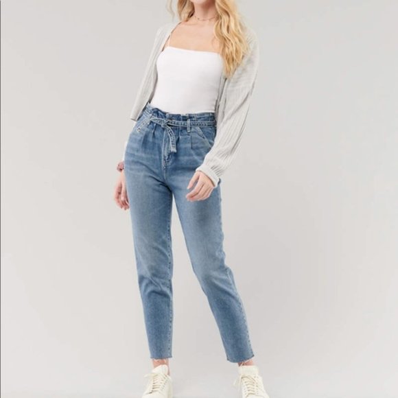 hollister Denim - Hollister Vintage Stretch Curvy Ultra High Rise Mom Paper Bag Jeans P689
